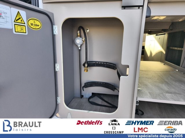 LMC Innovan 592 - Photo 19