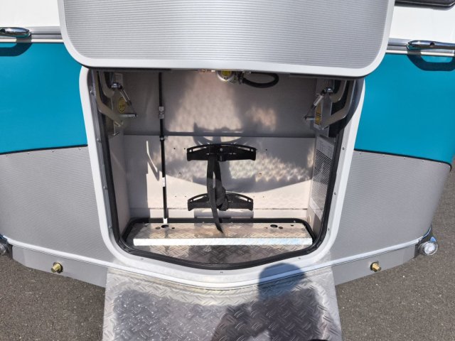 Eriba Touring 530 Harbour Blue Edition - Photo 4