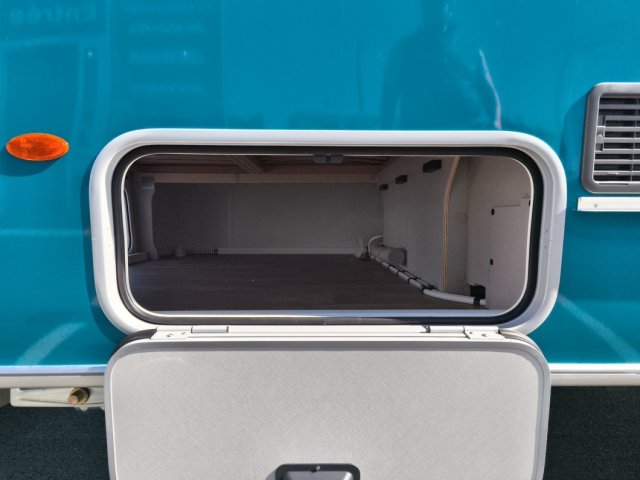 Eriba Touring 530 Harbour Blue Edition - Photo 9