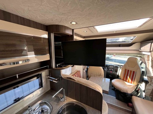Florium Mayflower 70 LMX - Photo 19