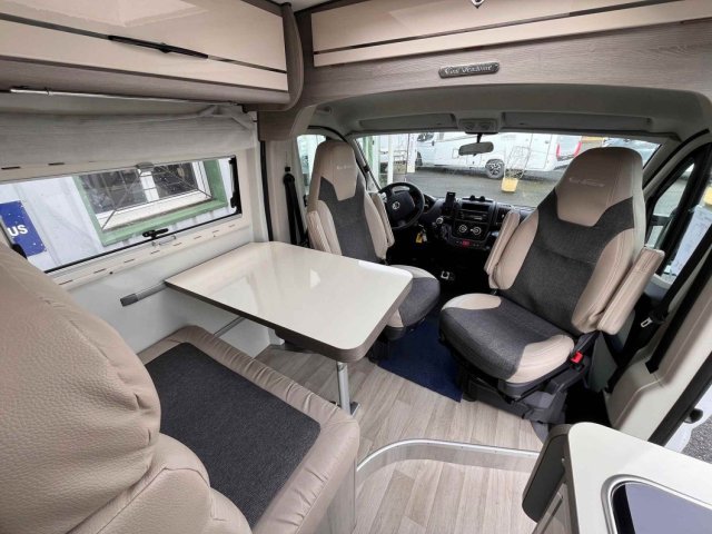 Font Vendome Duo Van - Photo 3