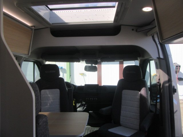 Font Vendome Master Van XS - Photo 7