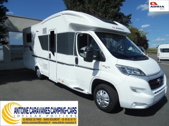 Adria Matrix Axess M 670 SC