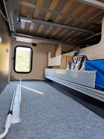 Challenger 288 EB Special Edition - Photo 15