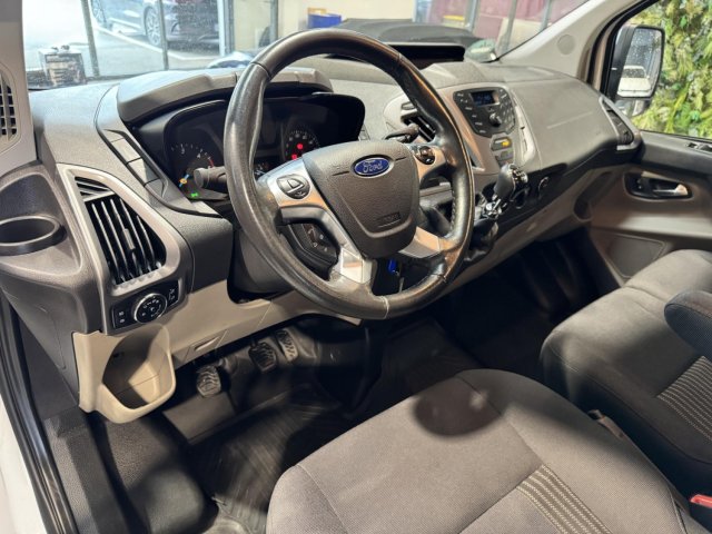 Ford Transit - Photo 9