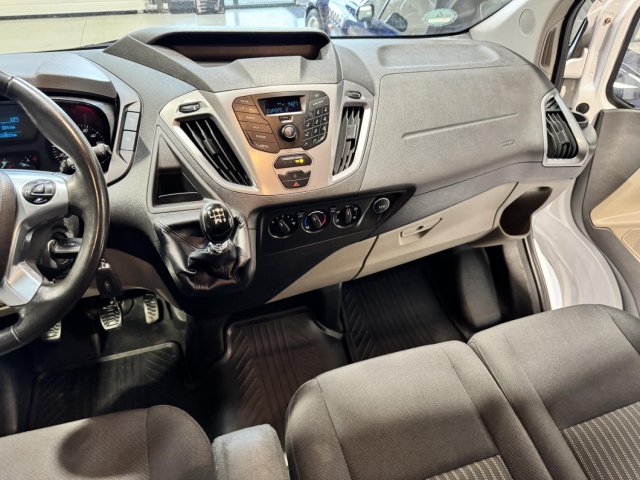 Ford Transit - Photo 11