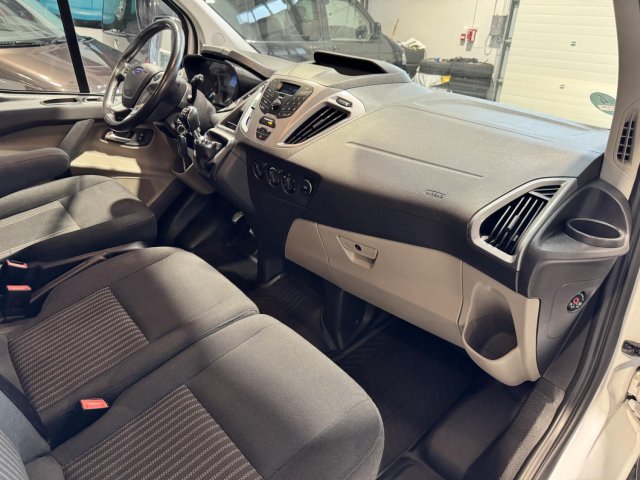 Ford Transit - Photo 12