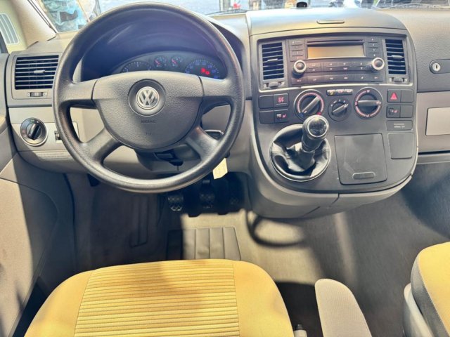 Volkswagen California - Photo 11