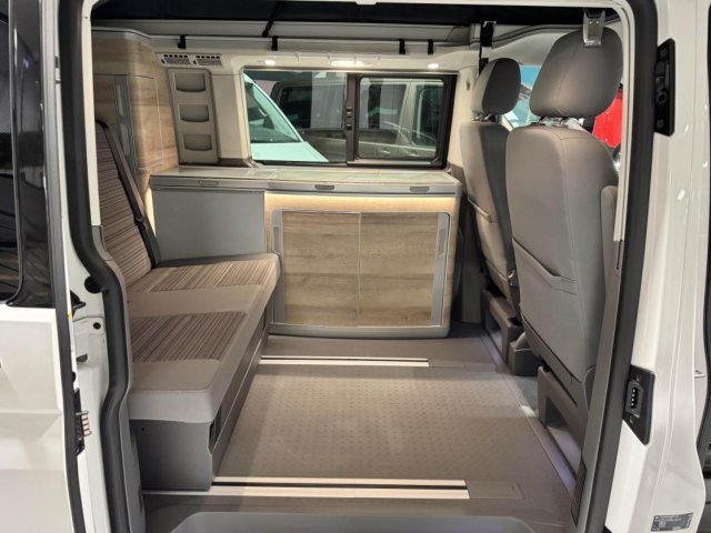 Volkswagen California - Photo 15