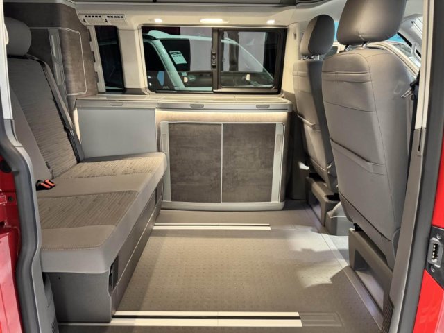 Volkswagen California - Photo 16