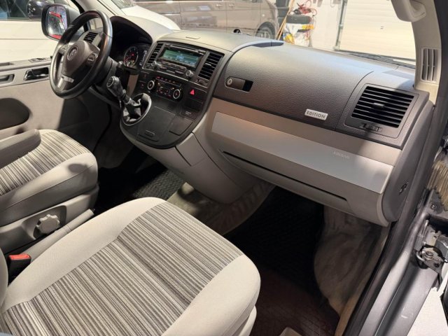 Volkswagen California - Photo 12