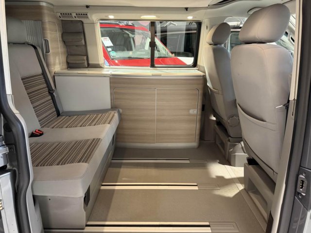 Volkswagen California - Photo 15