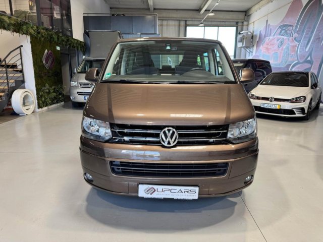 Volkswagen Multivan - Photo 2