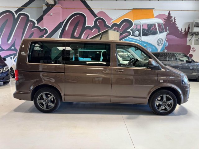 Volkswagen Multivan - Photo 4