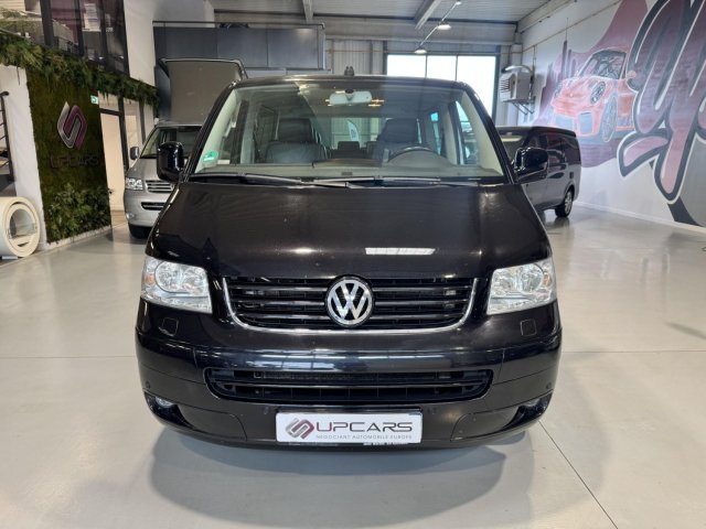 Volkswagen Multivan - Photo 2
