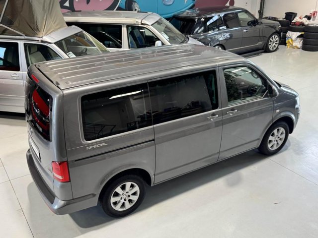 Volkswagen Multivan - Photo 18