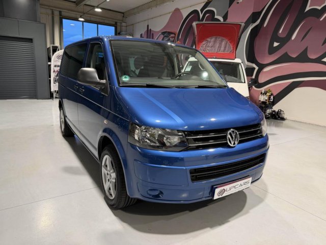 Volkswagen Multivan - Photo 3