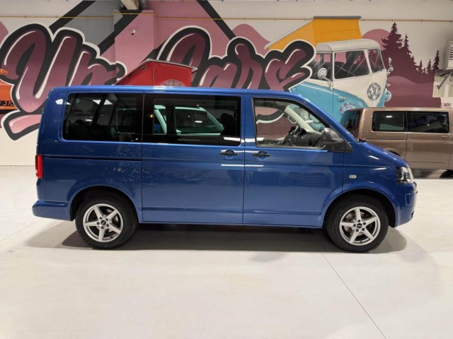 Volkswagen Multivan - Photo 4