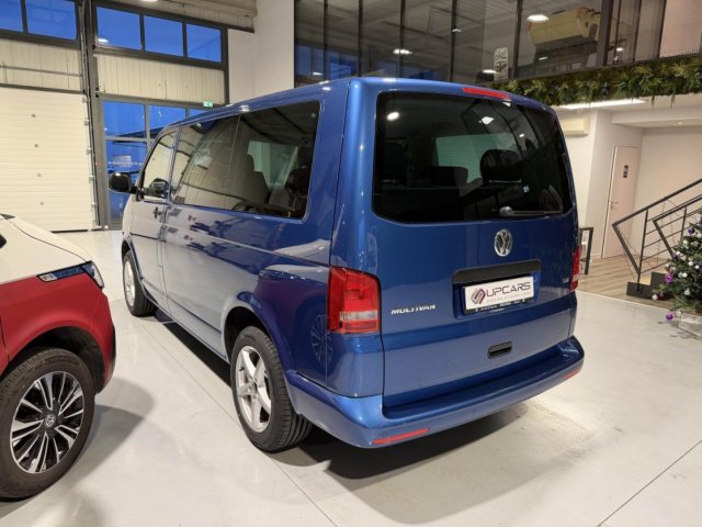 Volkswagen Multivan - Photo 7