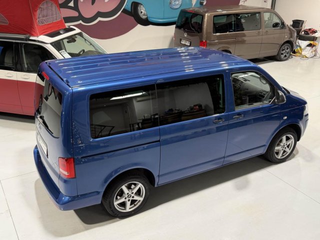 Volkswagen Multivan - Photo 19