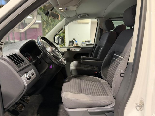 Volkswagen Multivan - Photo 9