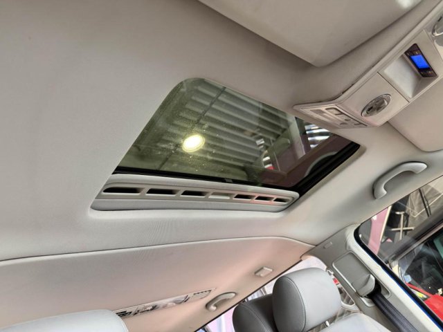 Volkswagen Multivan - Photo 15