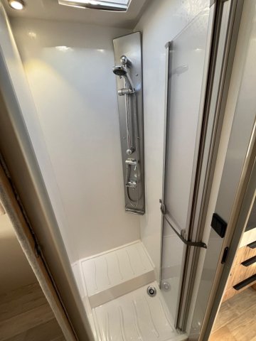 Bavaria Tren-D T726FC Style - Photo 6