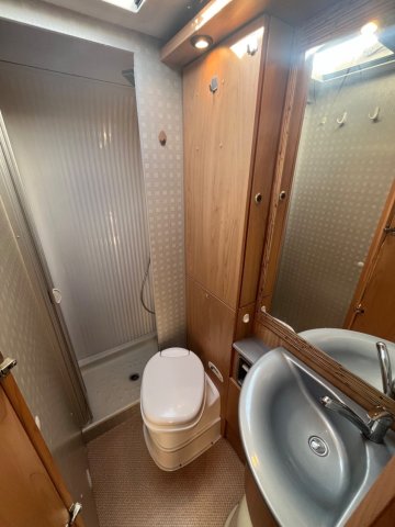 Burstner Delfin T 680 - Photo 6