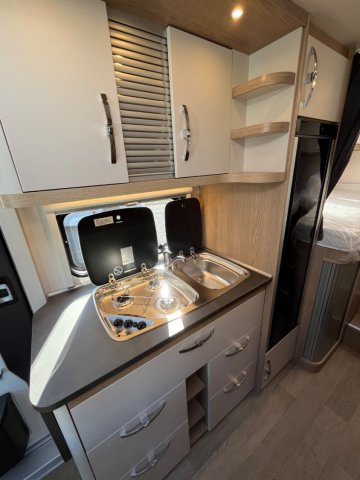 Hobby Optima Ontour Edition V 65 GE F - Photo 4