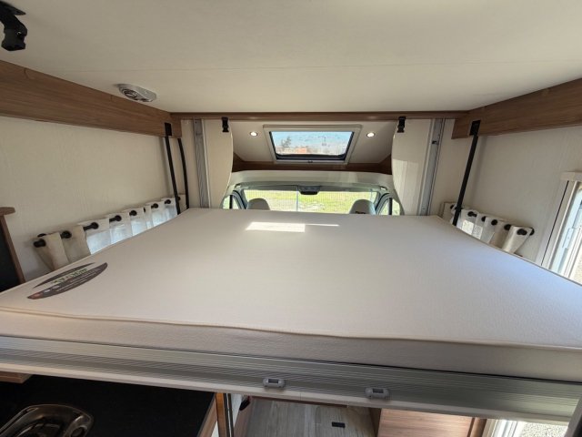 Pilote P 746 FC Expression - Photo 8