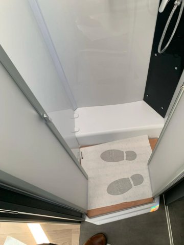 Laika Kosmo L 412 DS - Photo 10