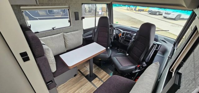 Niesmann+Bischoff iSmove 6.9 E - Photo 8