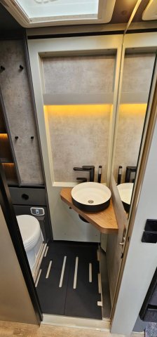 Niesmann+Bischoff iSmove 6.9 E - Photo 22