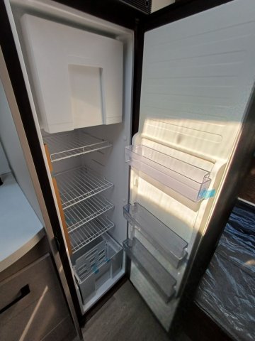 Benimar Tessoro 425 - Photo 16