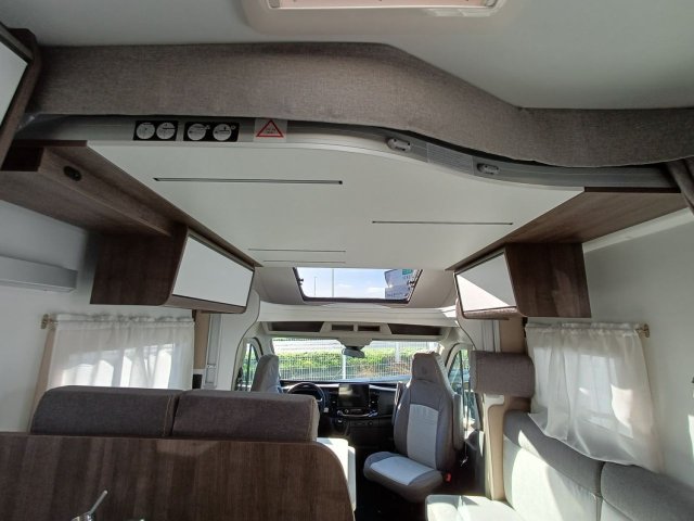 Benimar Tessoro 463 Up - Photo 14