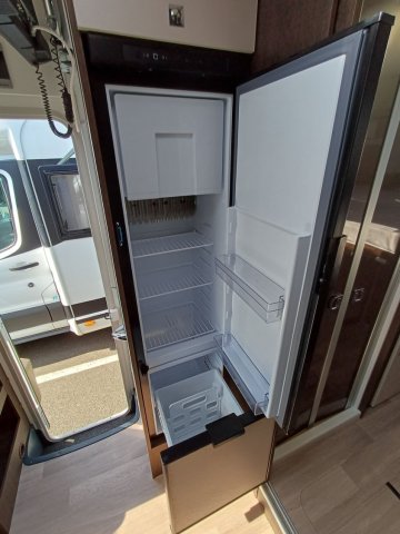 Benimar Tessoro 463 - Photo 12