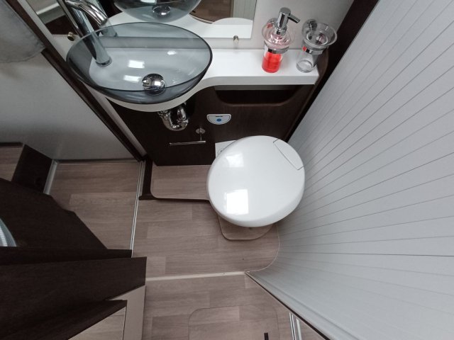 Benimar Tessoro 494 - Photo 17