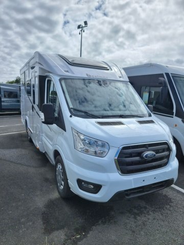 Benimar Yrteo 861 - Photo 2