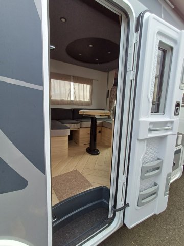 Challenger 240 Etape Edition - Photo 9