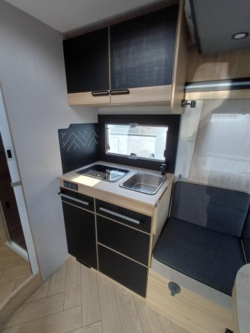 Challenger 250 Graphite Edition - Photo 9