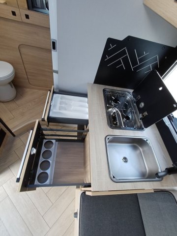 Challenger 250 Graphite Edition - Photo 10