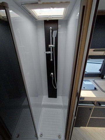 Challenger 250 Graphite Edition - Photo 15