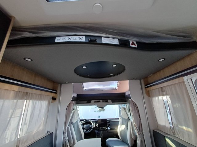 Challenger 250 Graphite Edition - Photo 19