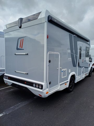 Challenger 270 Graphite Edition - Photo 3