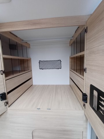 Challenger 270 Graphite Edition - Photo 17