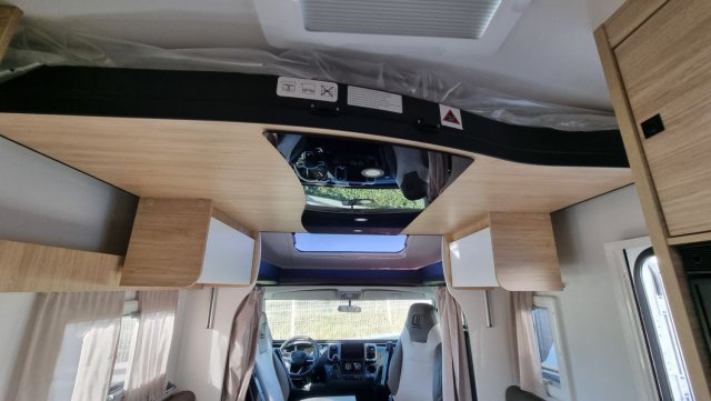 Challenger 317 Ultimate Edition - Photo 26