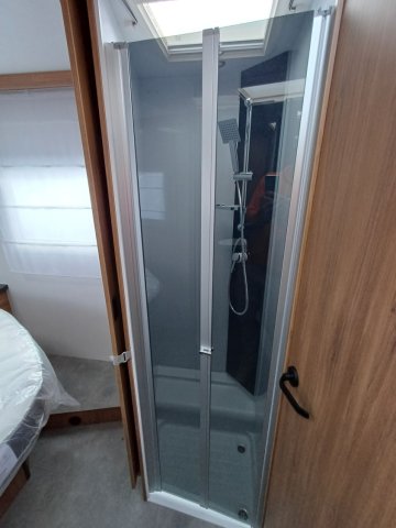 Challenger 318 Cosy Edition - Photo 17