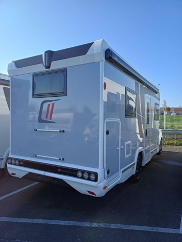 Challenger 380 Graphite Edition - Photo 3