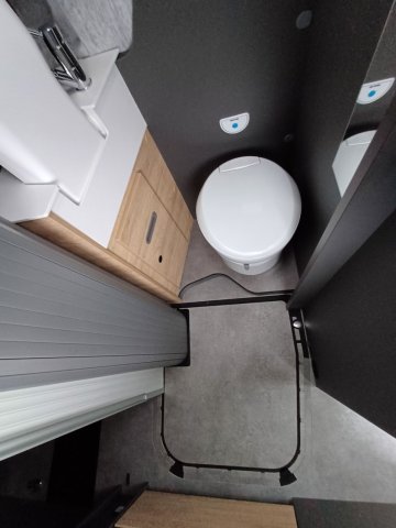 Dethleffs Globetrail 600 DR Performance - Photo 24