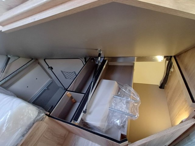 Eura Mobil Xtura 686 EF X TURA - Photo 27